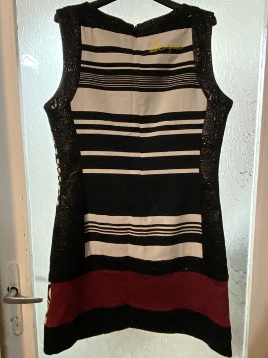 Къса рокля Desigual