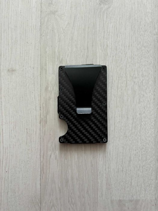 Portofel smart pentru carduri si cash