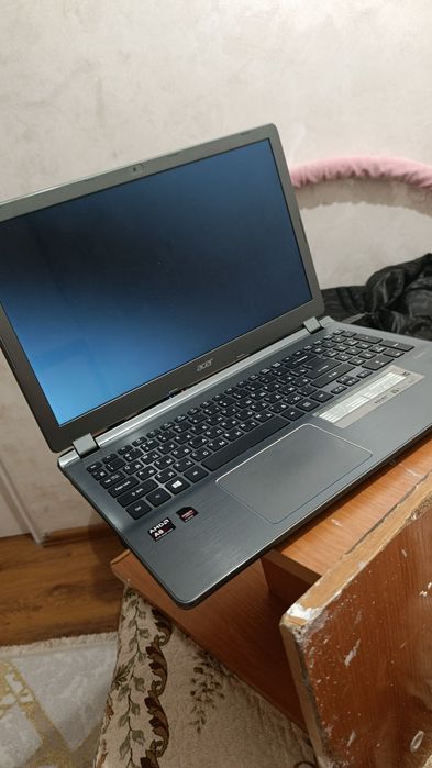 Продам ноутбук 2013 года