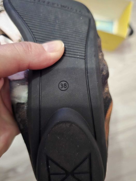 Vând Balerini Butterfly Twists