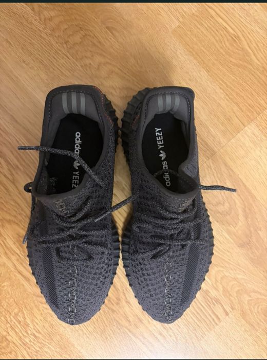 Vând Adidas yeezy 350 v2 reflective 100% originali!