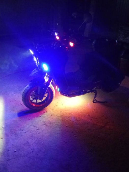 Продам скутер 150 куб