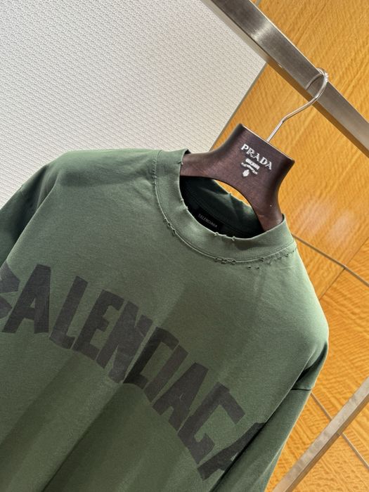Tricou Balenciaga Calitate Premium