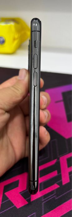 iPhone 11 pro - 64