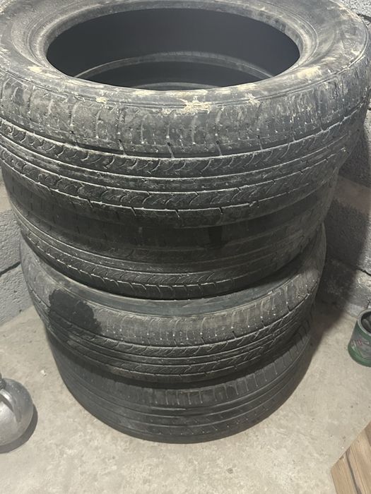 Шины Летни размер 225/60.18