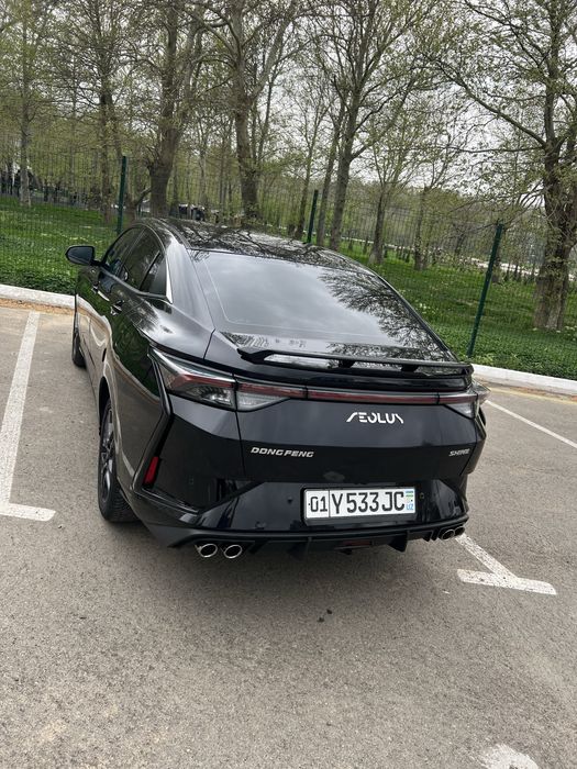 Срочна Сотилади Спорт кар