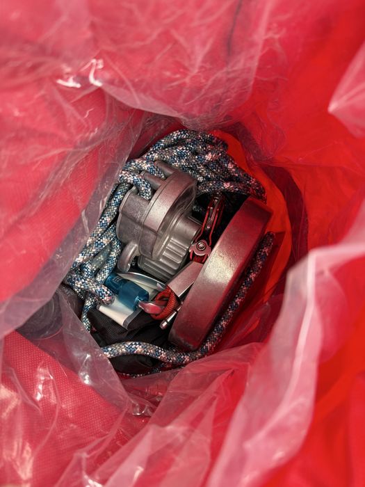 Dispozitiv de salvare sau coborare