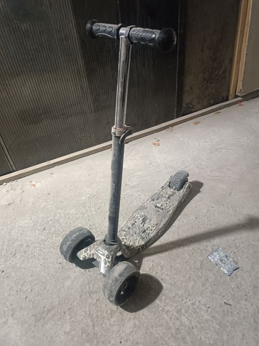 Продаётся самокат детский