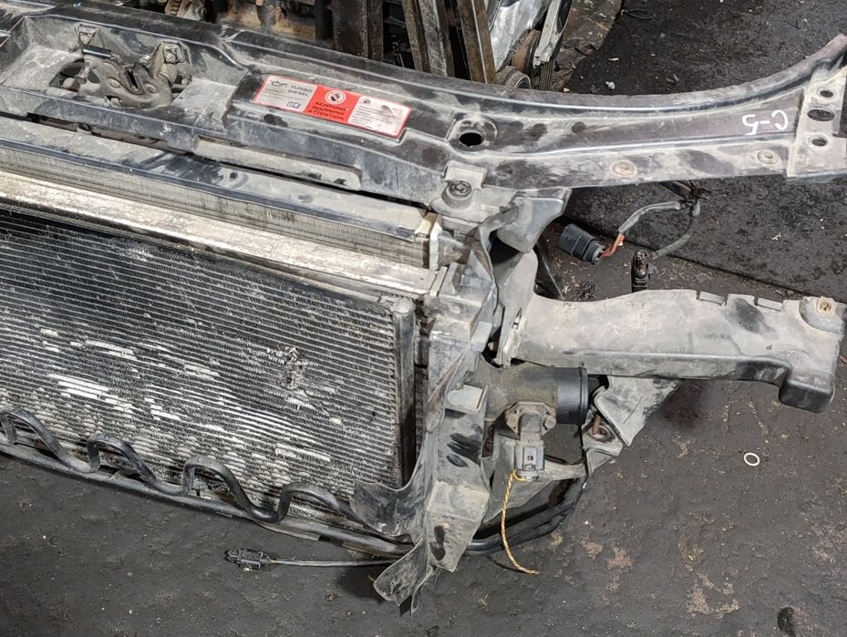 Телевизор на Ауди А6С5 2.5 дизель