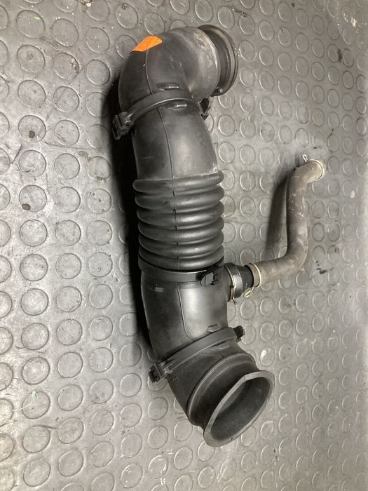 Маркуч за турбо на тойота рав4/toyota rav4 2.0D4D 116кс 00-05г