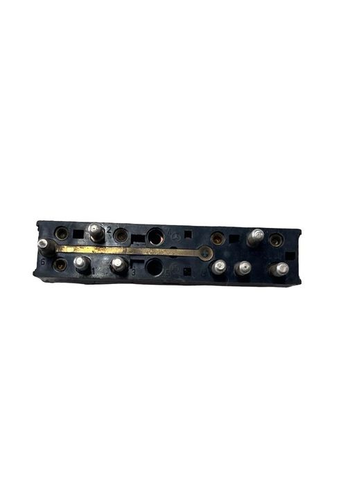 Butoane Geamuri Electrice Stanga Fata Mercedes-Benz Saloon W123 1976 - 1985 0008208110Kz