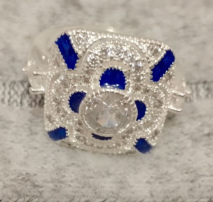 Королевское кольцо, серебро. Новое