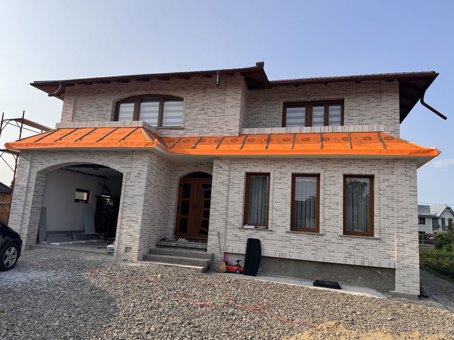 Lucrari din Caramida aparenta, fatade, garduri, foisoare,