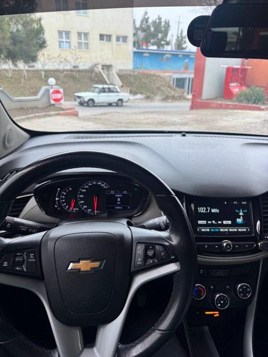 Tracker 1 Primer Srochna Sotiladi !!