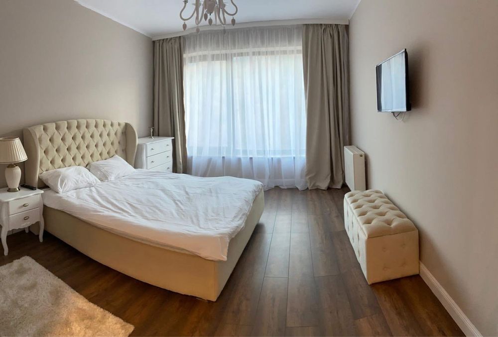 Inchiriez apartament 3 camere Tampa Residence