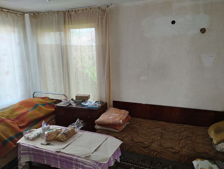 Продава се Къща в Казанлък - 70 кв.м за 357 €/кв.м - Снимка #2