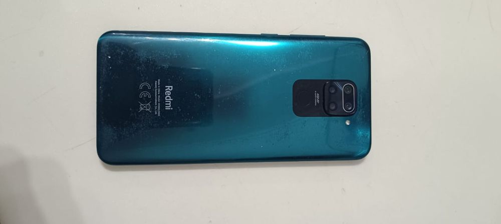 Редми нот 9 в хорошем состоянии