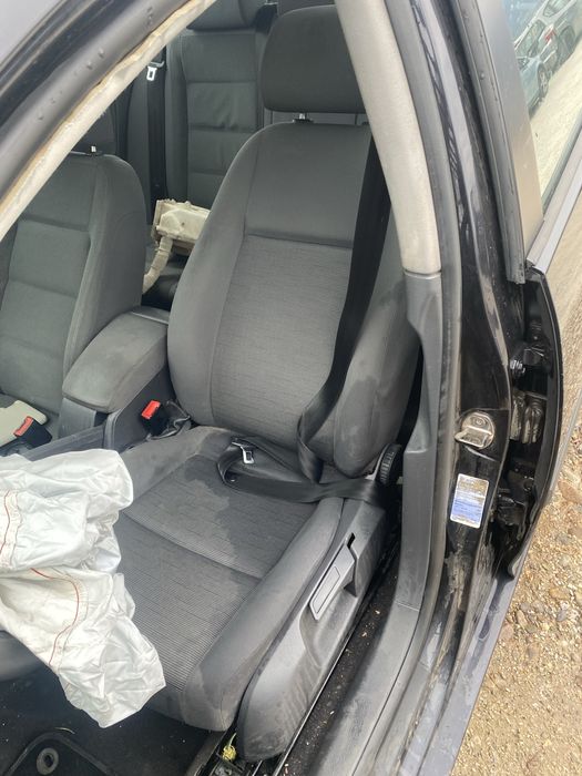 Фолксваген голф5 1.9 тди 105кс на части  golf5 1.9 tdi