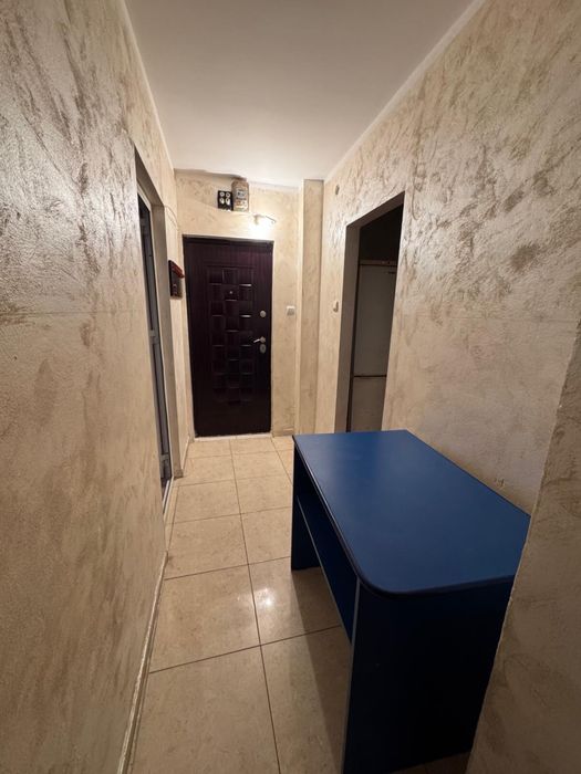 Inchiriez apartament 2 camere