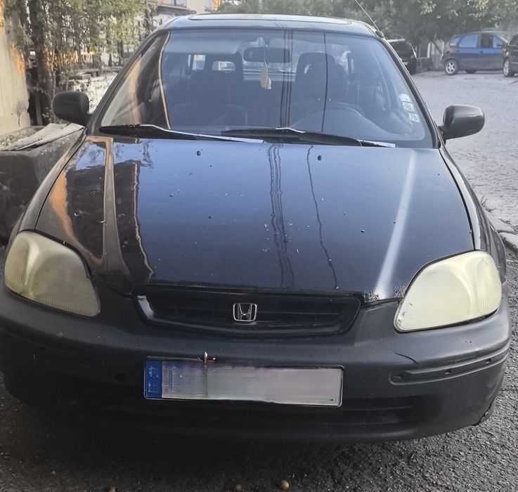 Лек автомобил Honda Civic