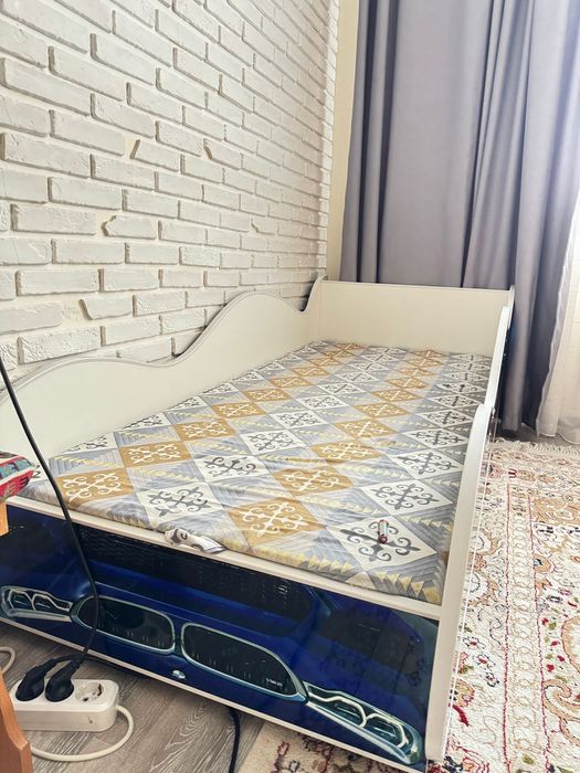 Детская кровать продам