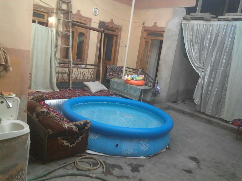 Уй сотилади маргилон автовокзал оркасиде коча 7-богча олдида