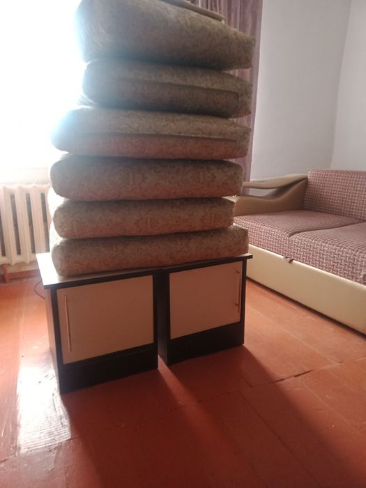 Спальный гарнитур