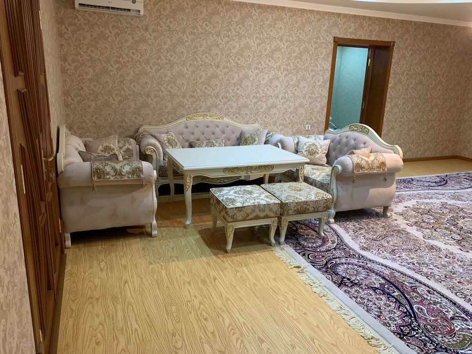 Сдается в аренду большая квартира