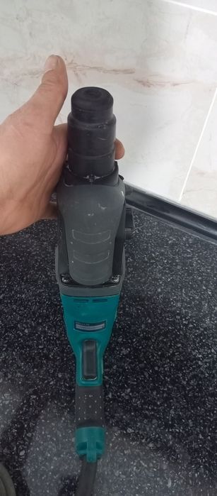 Перфоратор Макита