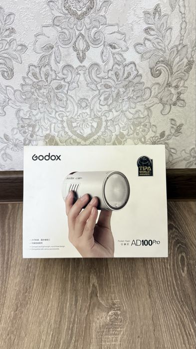 Импульсный свет Godox AD100pro