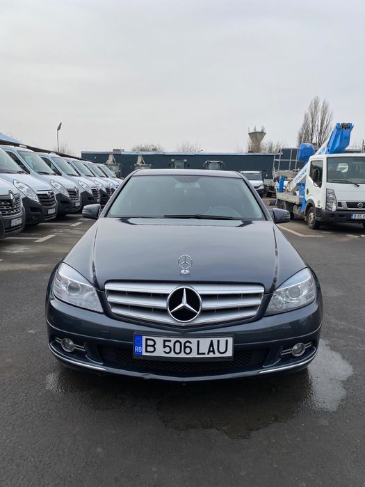 Mercedes-Benz C200