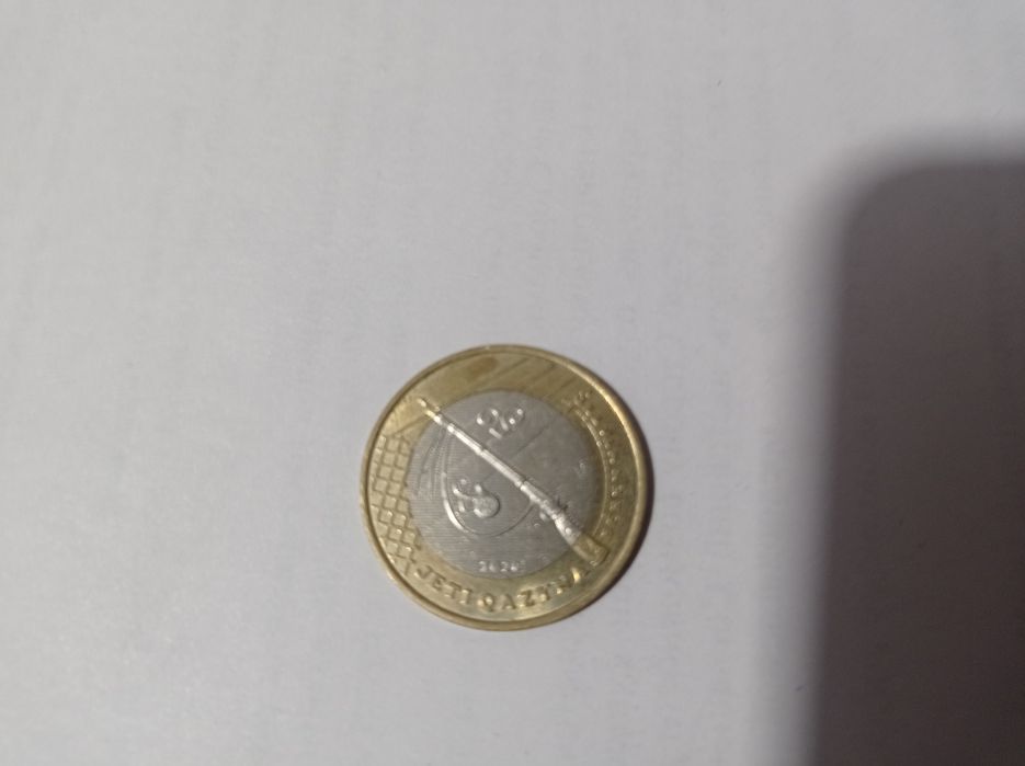 Продам 100 тенге коллекционные