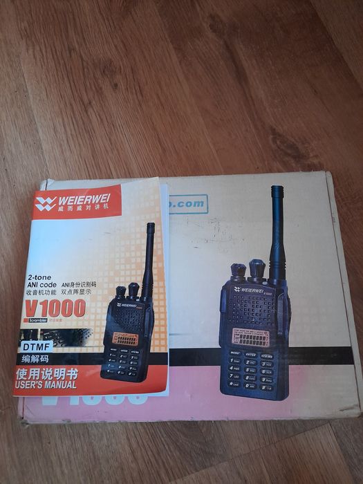 Stație radio emisie recepție 136-175 Mhz,350-390 Mhz,400-470 Mhz