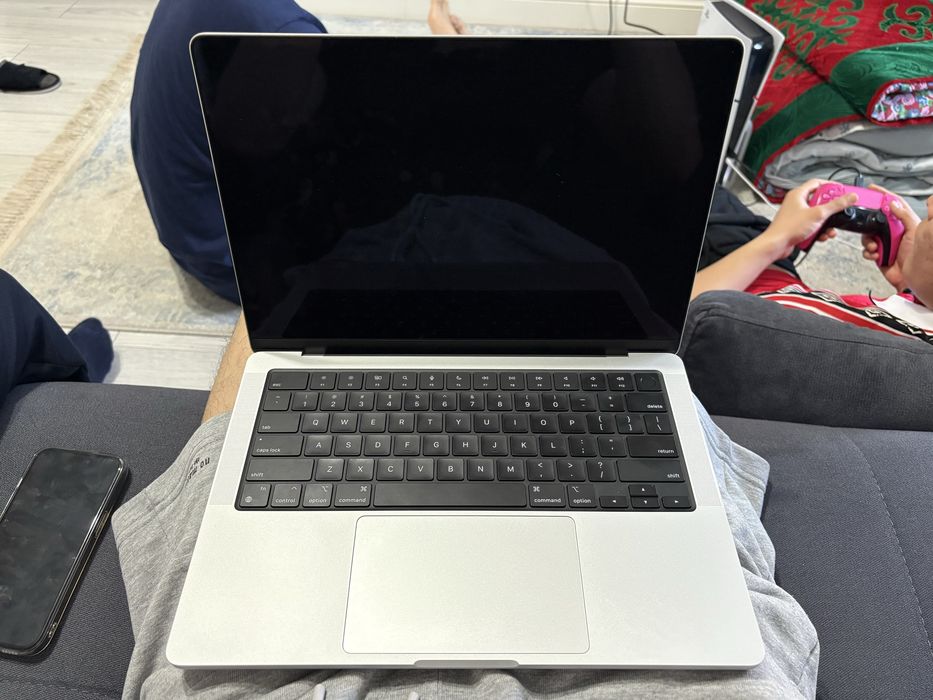 Macbook Pro M4 Pro 512, 24Gb