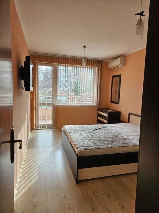 Дава се под наем Двустаен апартамент в Пловдив, Център - 70 кв.м за 408 € - Снимка #5