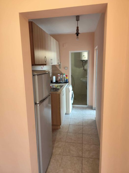 Дава се под наем Едностаен апартамент в Русе, Център - 48 кв.м за 255 € - Снимка #6