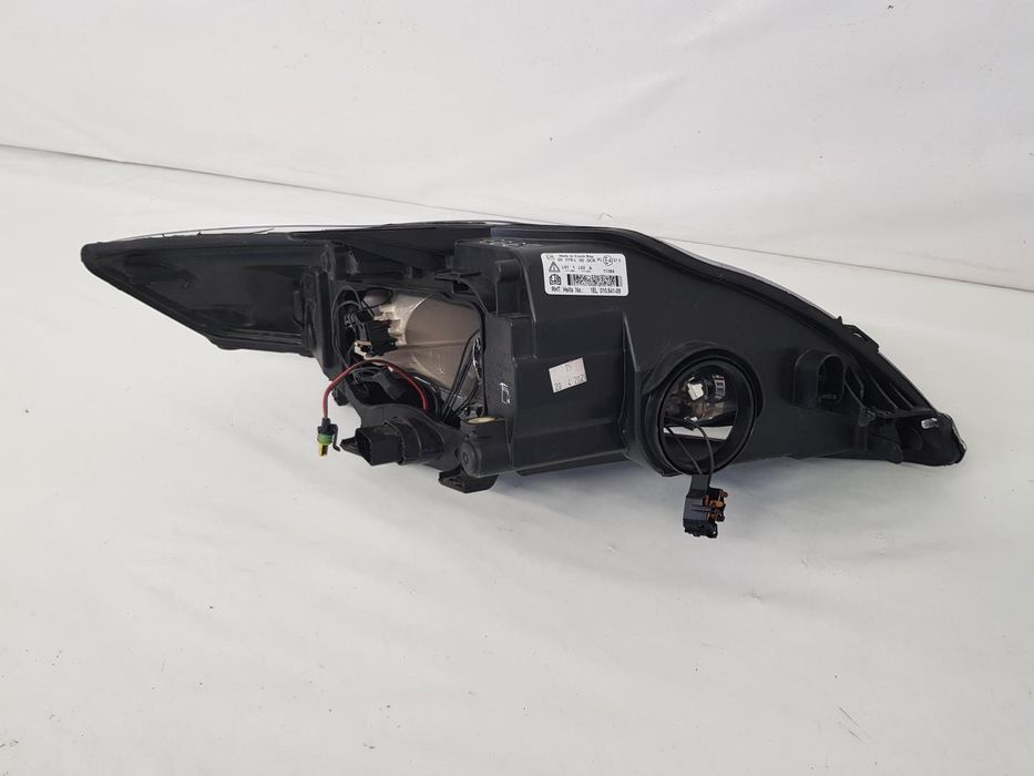 Far stanga xenon Ford Mondeo MK4 dupa 2007 NOU OE