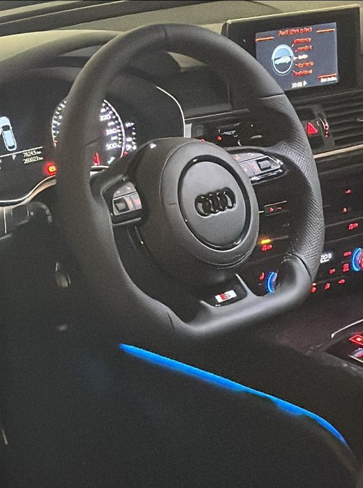 Volan Audi Teșit S-Line Audi A1 A3 A4 A5 A6 A7 A8 R8 Q3 Q5 Q7 TT Piele Nappa + Perforată, Padele și Airbag