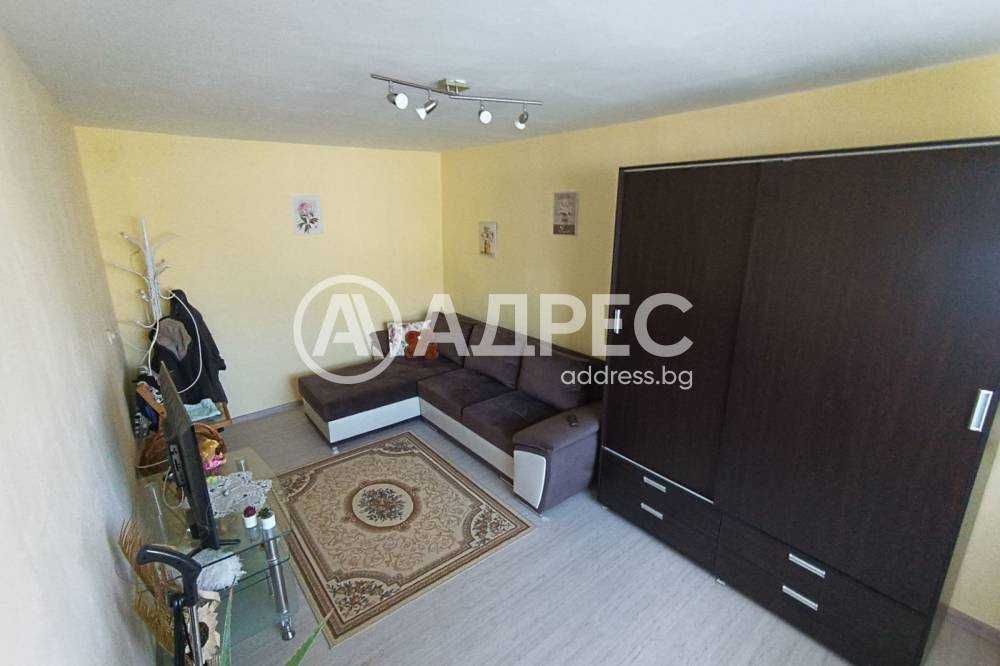 Продава се Къща в с. Киченица, Област Разград - 126 кв.м за 688 €/кв.м - Снимка #4