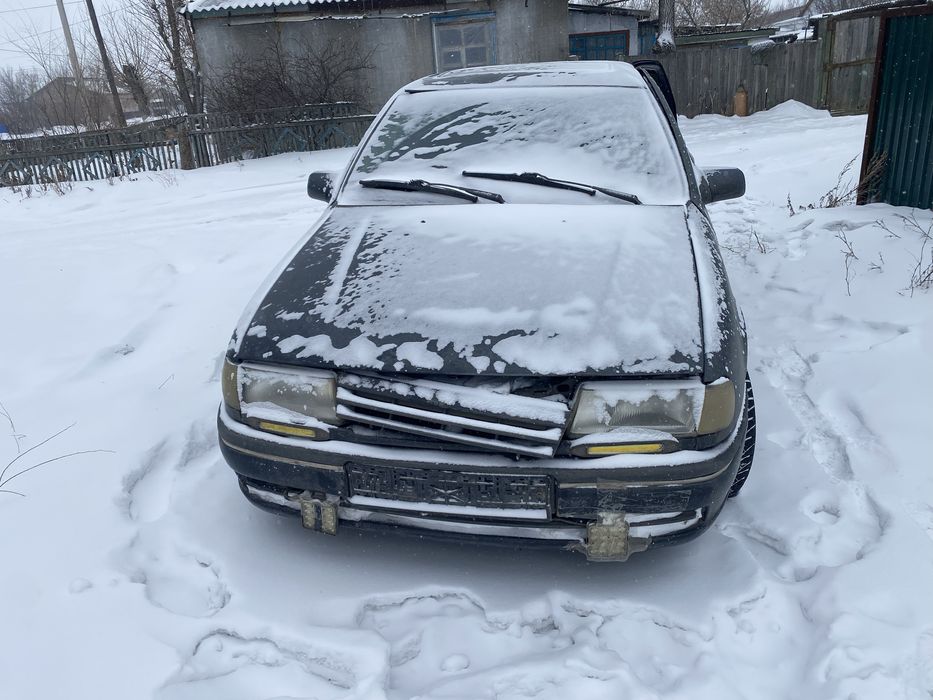 Продам опель вектра а Акпп и двиготель