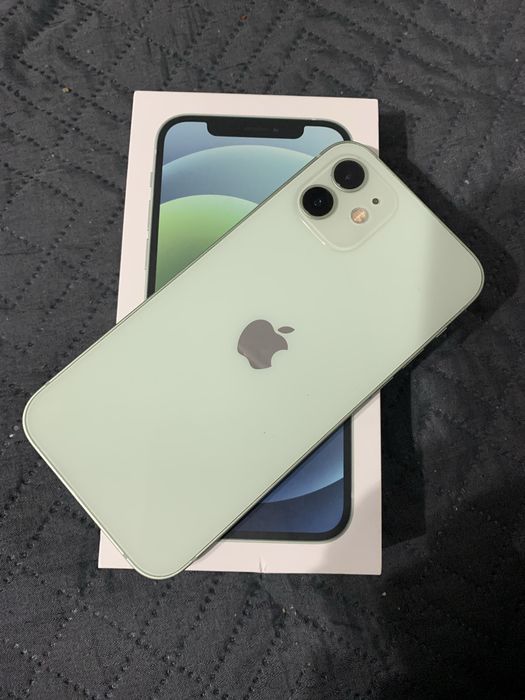 iPhone 12 с гарантией