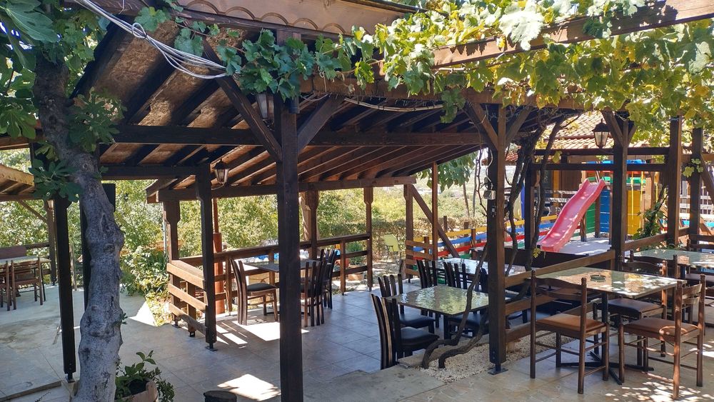 Дава се под наем Заведение в с. Брестник, Област Пловдив - 70 кв.м за 51 € - Снимка #7