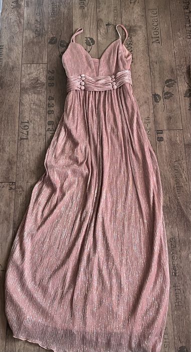 Официална рокля