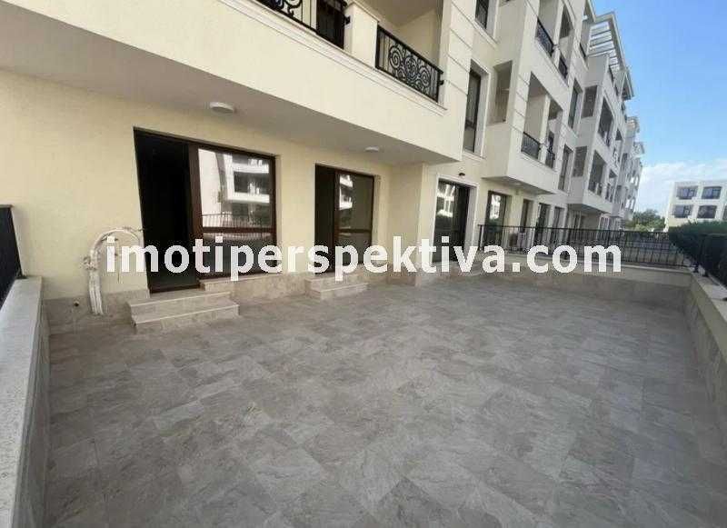 Продава се Тристаен апартамент в Пловдив, Христо Смирненски - 141 кв.м за 1043 €/кв.м - Снимка #3