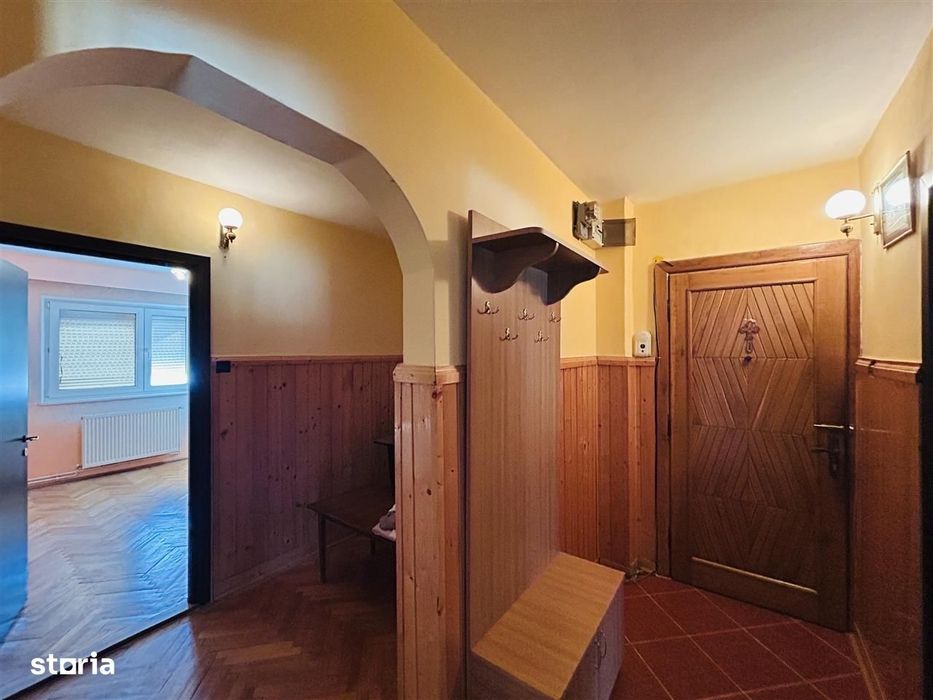 Apartament 3 camere de vânzare – 76 mp + 2 balcoane – zona Siretului