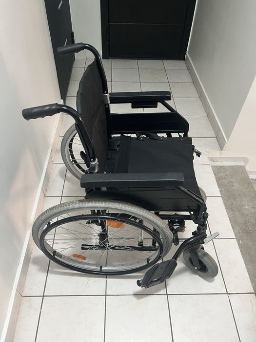 Продам инвалидную каляску в отличном состоянии