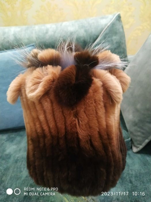 Продам шапку из кролика рекс