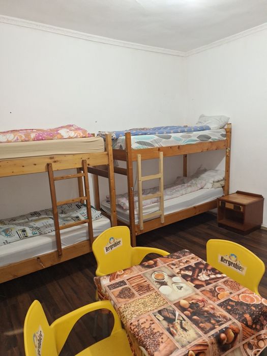 Închiriez casă pentru muncitori