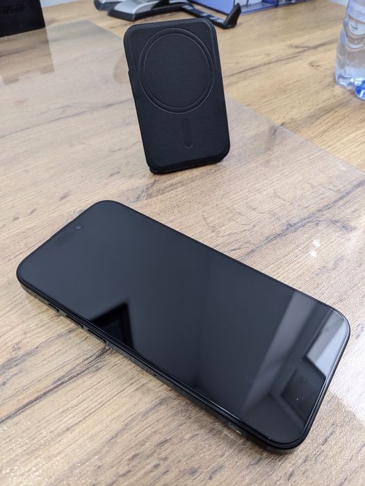 Продам чёрный IPhone 16 pro max, 256 gb. АКБ 100%. Sim, e-sim.
