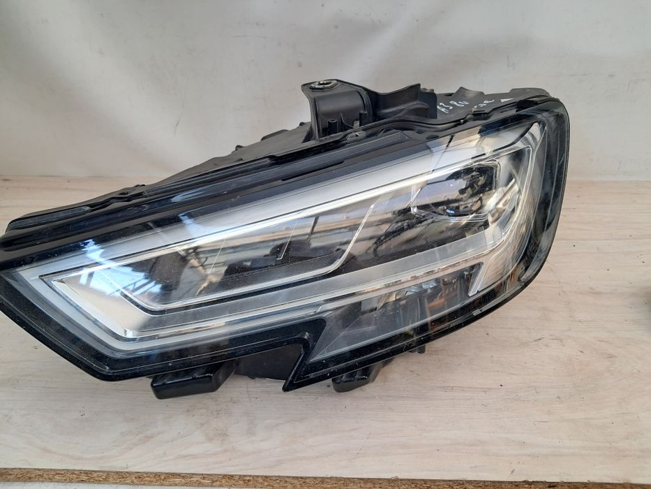 Фар Audi A3 V8 led